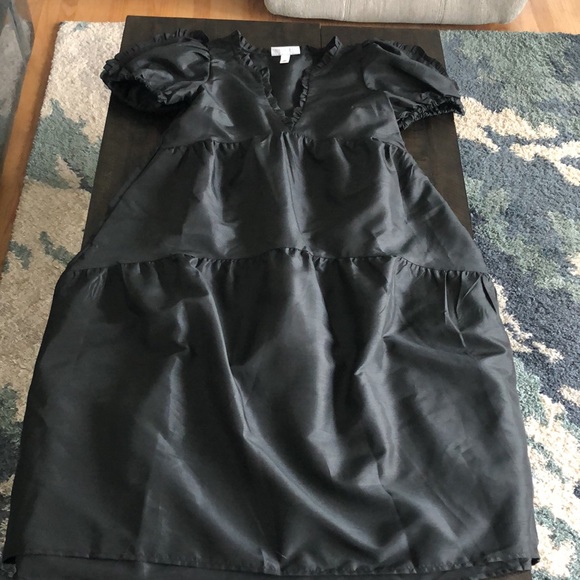 NWOT Kika Vargas x Target Tiered Ruffle Edge Puff Sleeve Midi Black Dress - Picture 11 of 16
